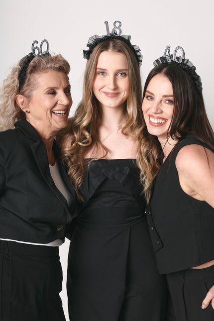 18 Jaar Haarband Zwart van Partydeco koop je bij Partywinkel