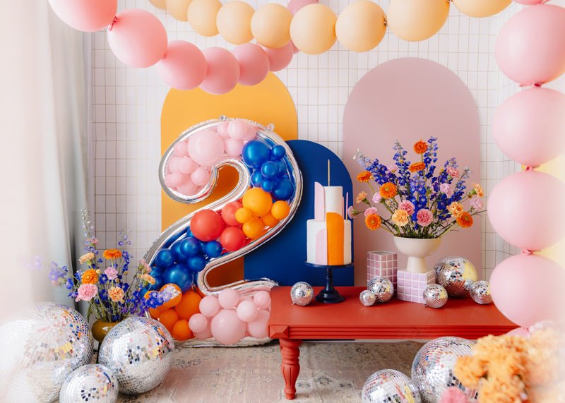 2 Jaar Ballon Frame Zilver 1,26m van Partydeco koop je bij Partywinkel