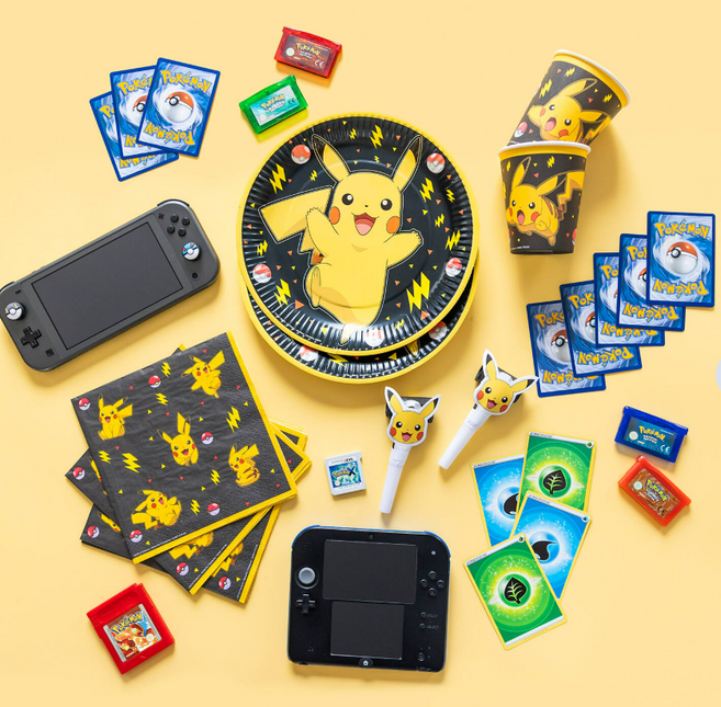 Pokemon Muggar Svart Gul 237ml 8st