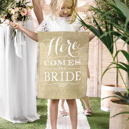 Banner Here Comes The Bride 51cm van Partydeco koop je bij Partywinkel
