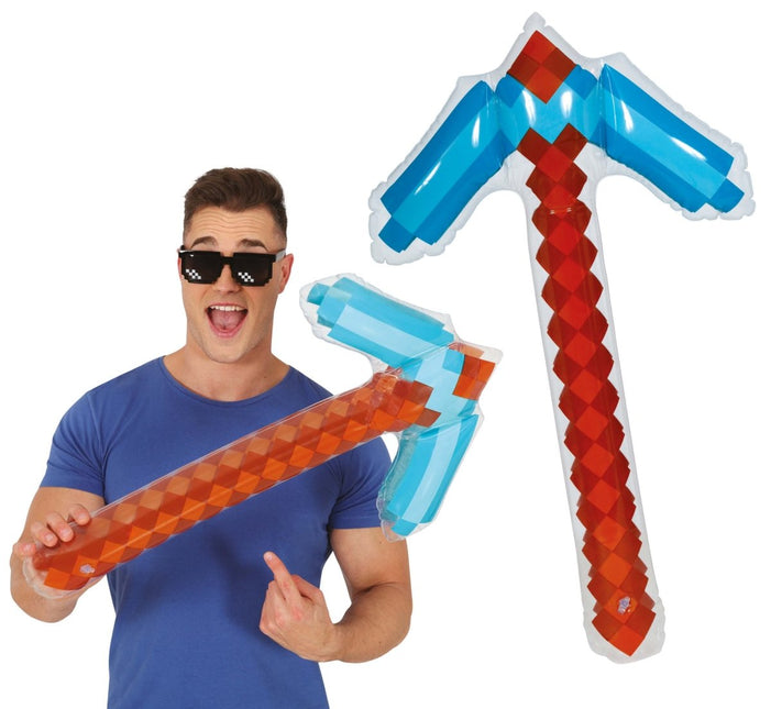 Bruine Nep Bijl Pixel van Fiestas Guirca koop je bij Partywinkel