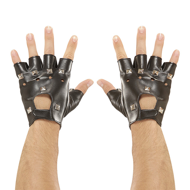 Handskar med spikar
