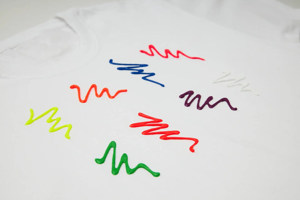 Moon Glow Neon UV-tygfärg 30ml Intensiv lila 30ml