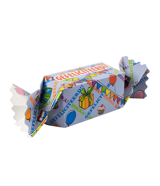 Geschenkdoosje Hoera Gefeliciteerd 26cm van Paper Dreams koop je bij Partywinkel