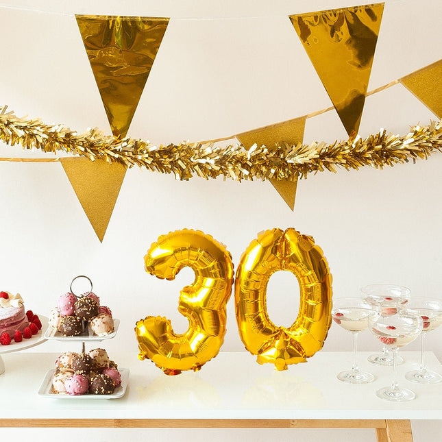 Gouden Cijfer Ballon 2 Jaar 86cm van Boland koop je bij Partywinkel