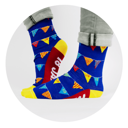 Grappige Sokken 18 Jaar Vlaggetjes 1 paar van Paper Dreams koop je bij Partywinkel