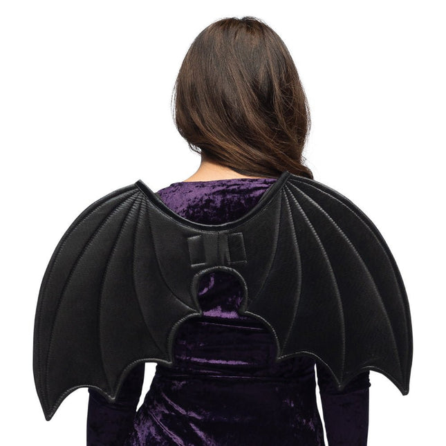 Halloween Vleugels Zwart Vleermuis 61cm van Boland koop je bij Partywinkel