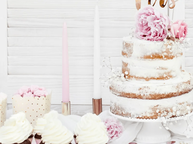 Kaarsen Wit 24cm 10st van Partydeco koop je bij Partywinkel