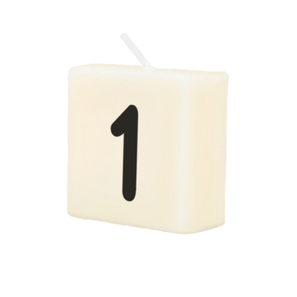 Letter Kaarsje 1 4cm van Paper Dreams koop je bij Partywinkel