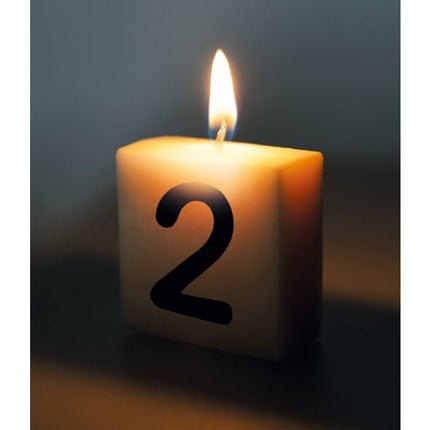 Letter Kaarsje 2 4cm van Paper Dreams koop je bij Partywinkel