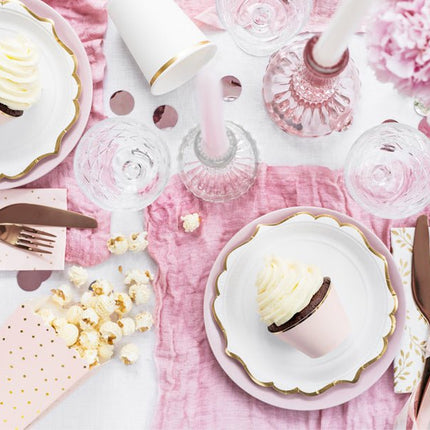 Lichtroze Popcorn Bakjes Gouden Stippen 12,5cm 6st van Partydeco koop je bij Partywinkel