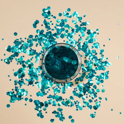 Moon Glitter Iridescent Chunky Glitter Green 3g van Moon Creations koop je bij Partywinkel