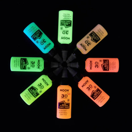 Moon Glow Glow in the Dark Fabric Paint Orange 30ml van Moon Creations koop je bij Partywinkel