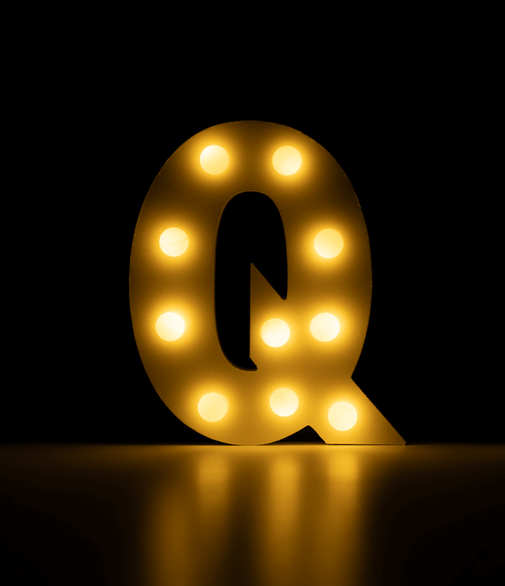 Q Licht Letter 16,5cm van Paper Dreams koop je bij Partywinkel