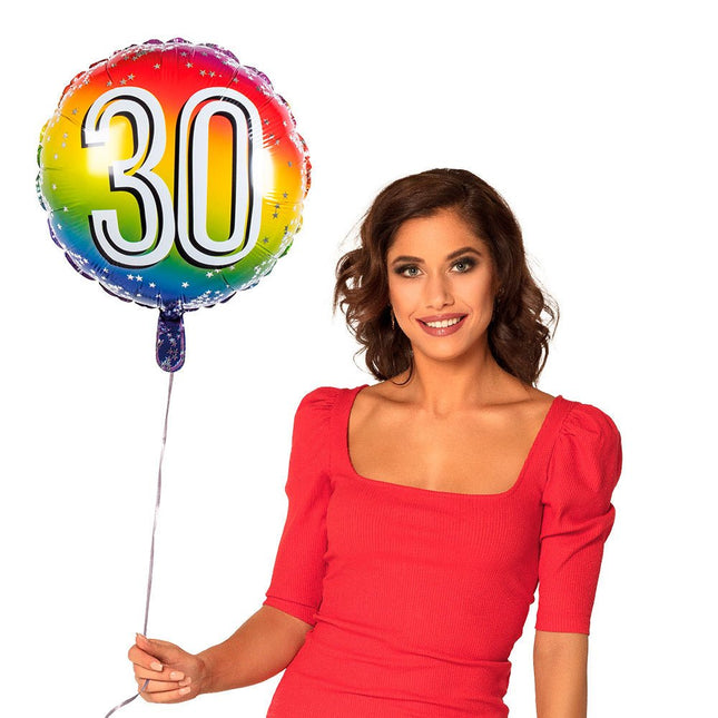 Regenboog Cijfer Ballon 30 Jaar 45cm van Boland koop je bij Partywinkel