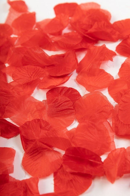 Rozenblaadjes Rood 144st van WeFiesta koop je bij Partywinkel