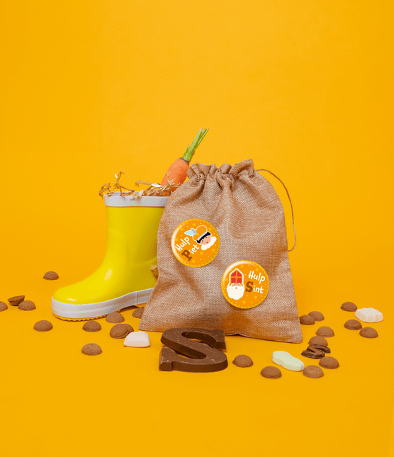 Sinterklaas Button Hulp Piet 5,5cm van Paper Dreams koop je bij Partywinkel