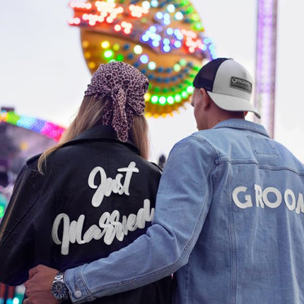 Strijk Embleem Groom 30cm van Partydeco koop je bij Partywinkel