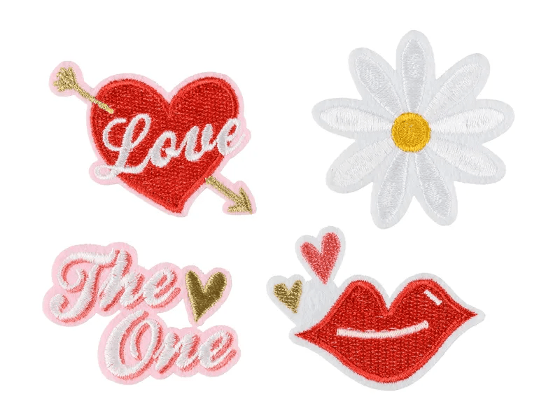 Strijk Embleem Love 4st van Partydeco koop je bij Partywinkel