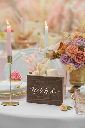 Tafelnummer Nine 18cm van Partydeco koop je bij Partywinkel