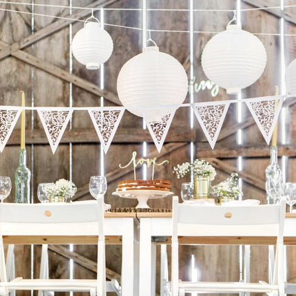 Witte Lampion Rond met lampje 20cm van Partydeco koop je bij Partywinkel