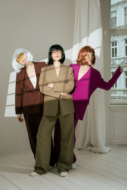 Witte Pruik Cleopatra van Partydeco koop je bij Partywinkel