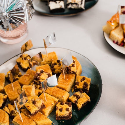 Zilveren Cocktailprikkers 50st van WeFiesta koop je bij Partywinkel