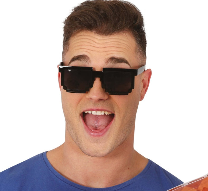 Zwarte Bril Pixelbril van Fiestas Guirca koop je bij Partywinkel